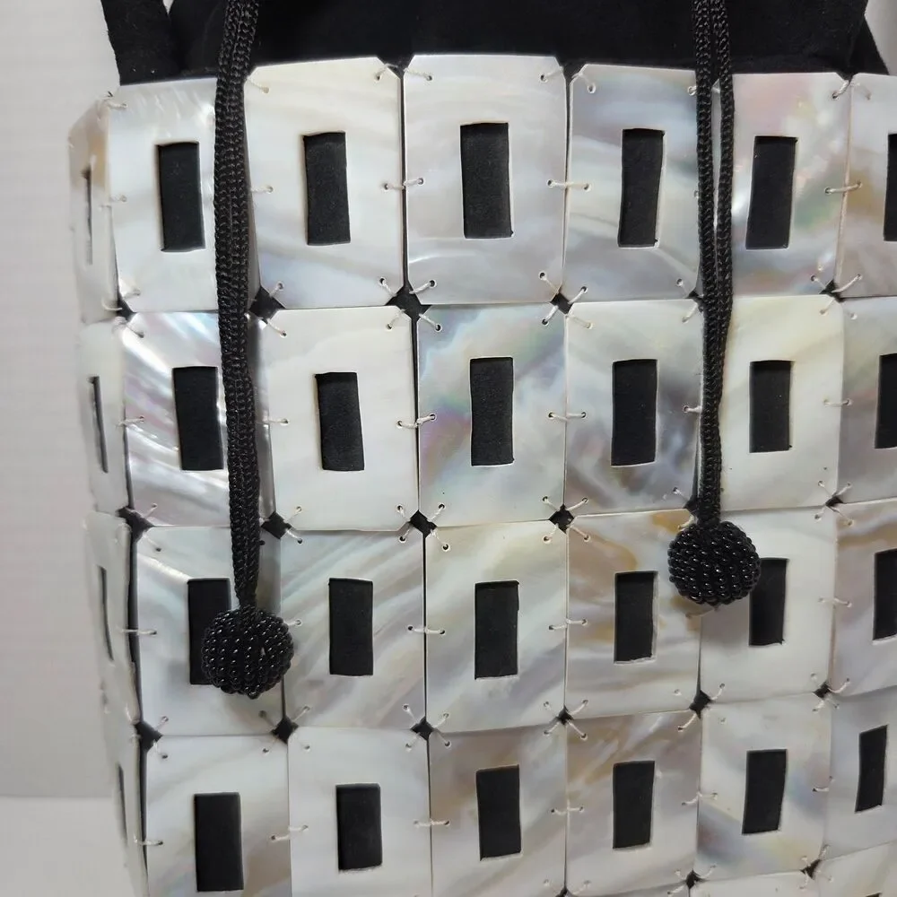 Vtg Mother of Pearl Shell Tile Mosaic Handbag Black White Purse Boho Mermaidcore